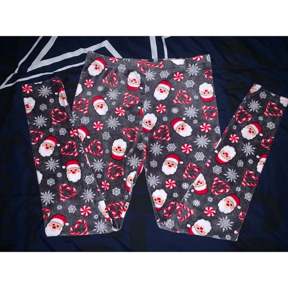 No Boundaries Other - Women’s Soft Santa Pajama Pants 🎅🏼